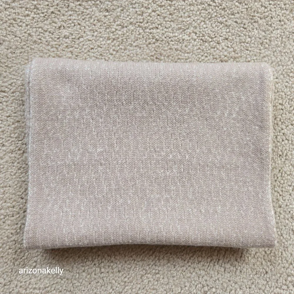 NWT Wool Knit Scarf Made With Regenerative Wool